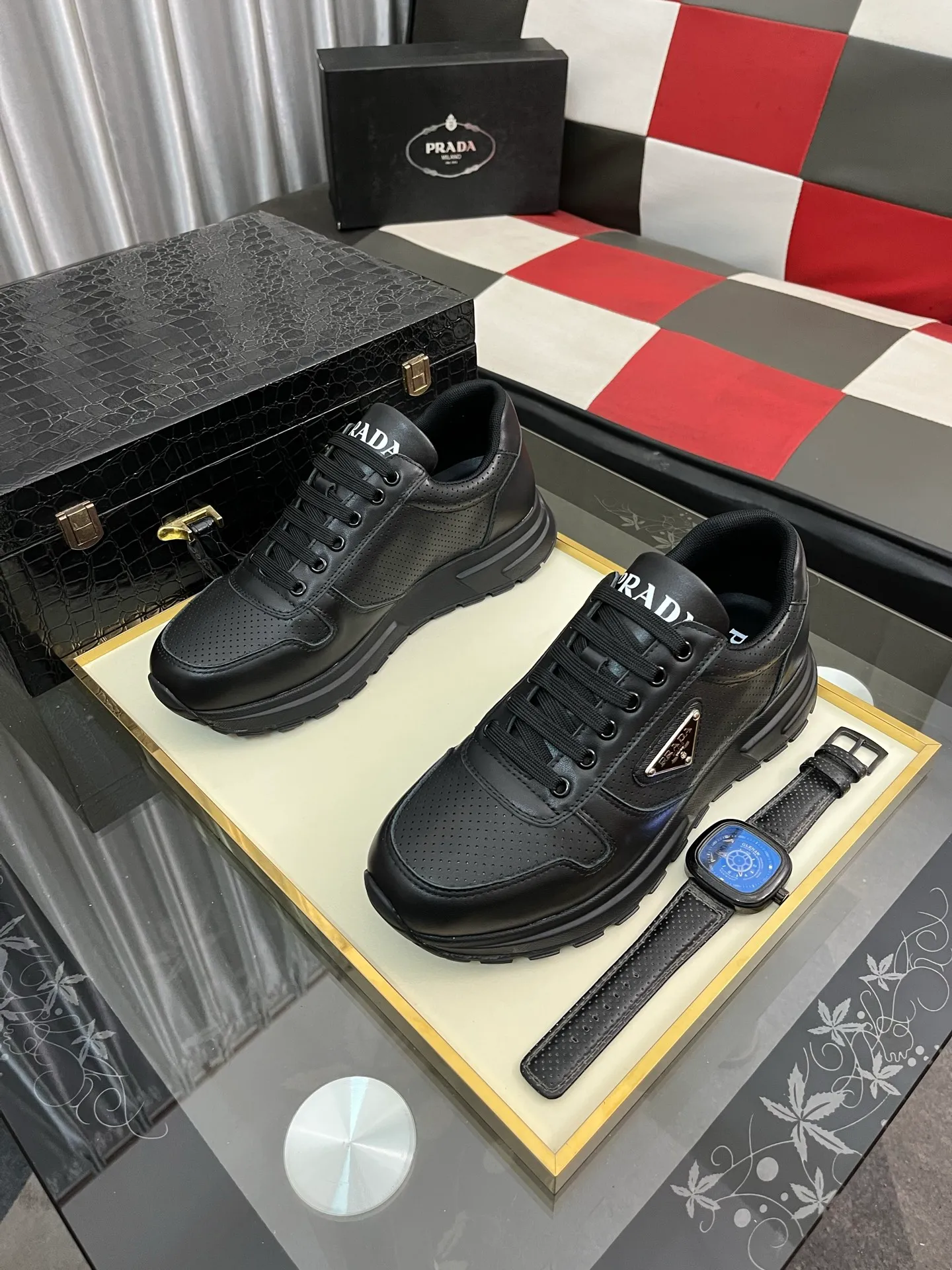 Men's shoes 💰420⌚️⌚️【PRADA】Prada - high-end quality original order 🔍🔍🔍 casual sports shoes - upper: 🔝 Nappa calfskin, brand hollow mesh hot reflective technology, tongue injection brand logo - lining: water-dyed cowhide - outsole: ultra-light TPU foam rubber; molded outsole -Ultra-high quality control and fine workmanship: highlighted (high-end, extravagance, and class) -Size: 38-443️⃣colors available